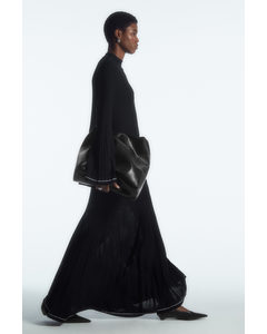 Pleated Knitted Midi Skirt Black