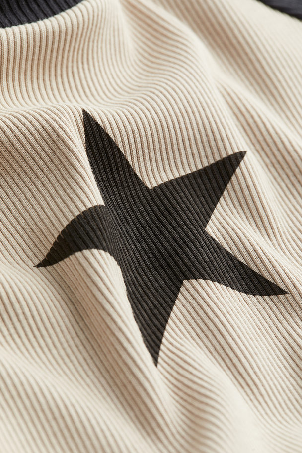 H&M Cropped Shirt aus Baumwolljersey Beige/Stern