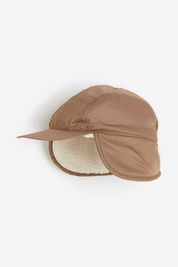 H&M Cap With Earflaps Beige
