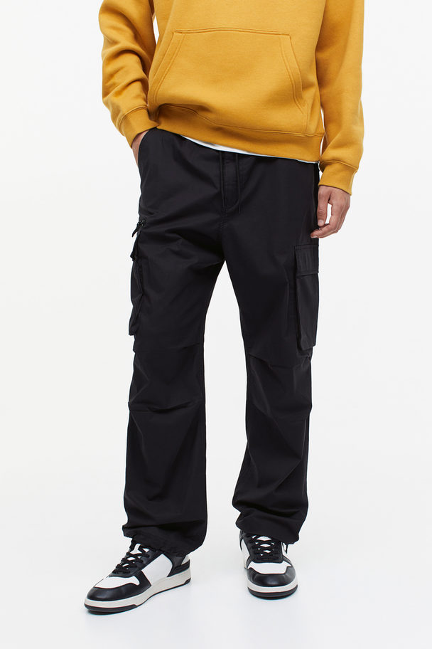 H&M Relaxed Fit Cargo Trousers Black