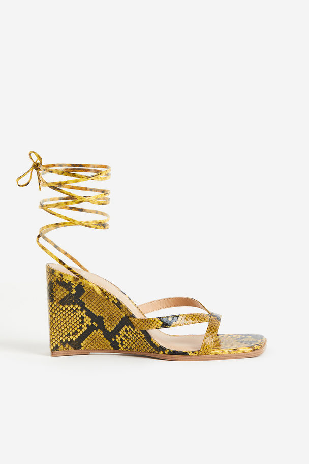 H&M Wedge-heeled Sandals Yellow/snakeskin Pattern