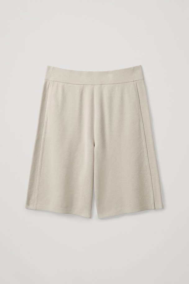COS Wide-leg Knitted Shorts Off-white