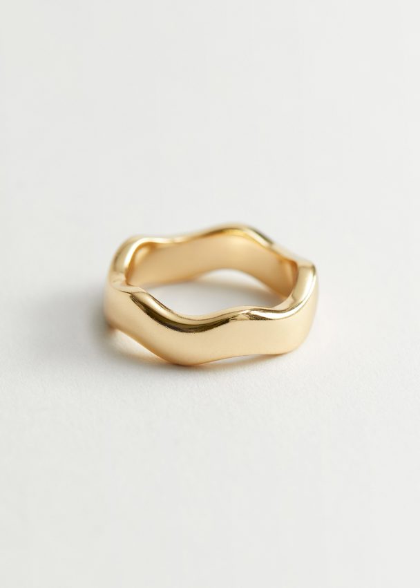 & Other Stories Chunky Wave Ring Gold
