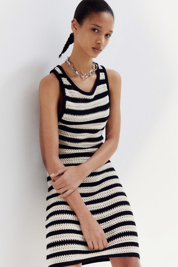 H&M Crochet-look Dress Black/striped