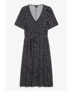 Zwarte Midi-jurk Met V-hals En Bloemenprint Zwart Met Bloemen