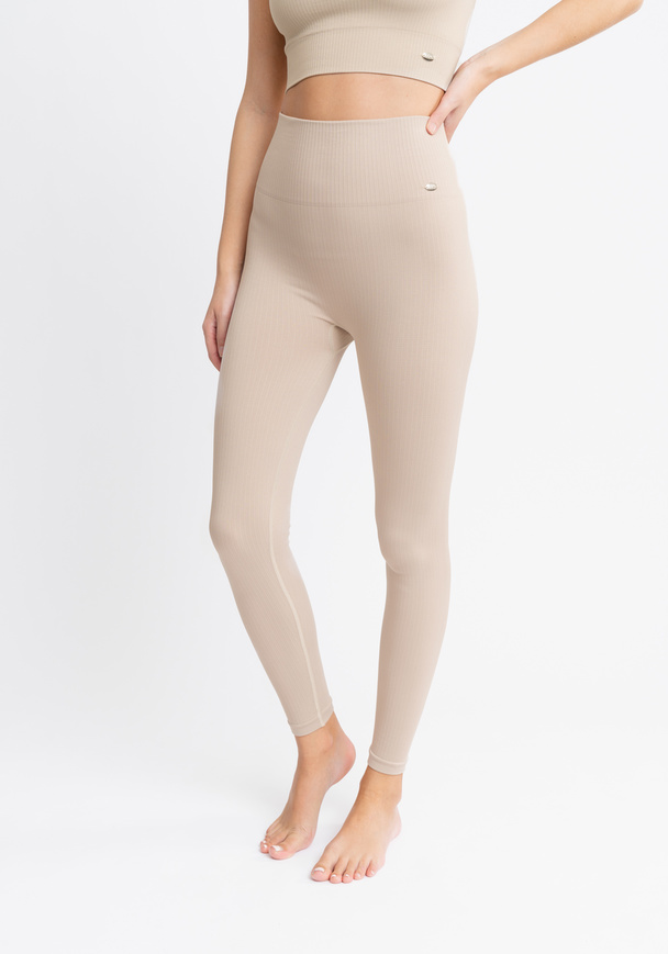 Drop of Mindfulness Jeane Seamless Tights Pillow