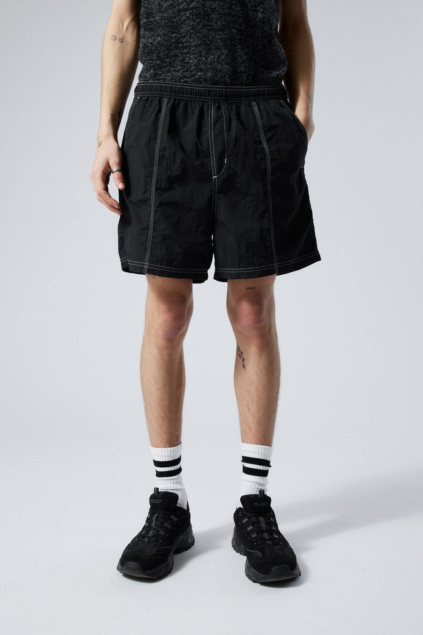 Weekday Lockere Shorts Fred Schwarz