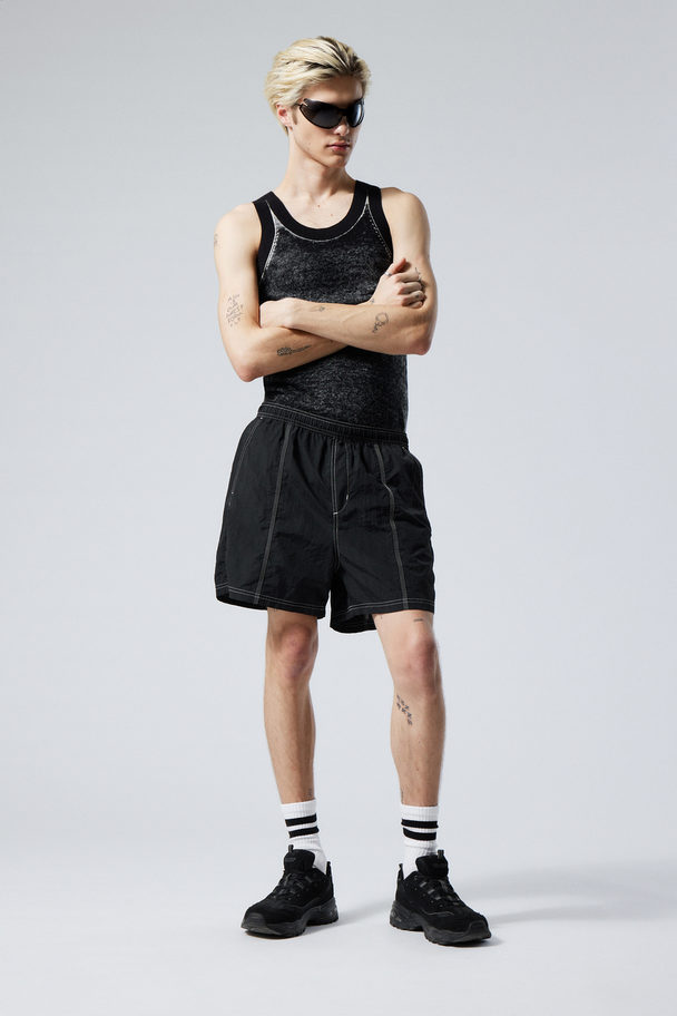 Weekday Lockere Shorts Fred Schwarz