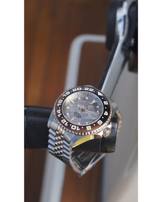 Invicta Invicta Pro Diver 31487 Men's Automatic Watch - 45mm - Meteorite Dial