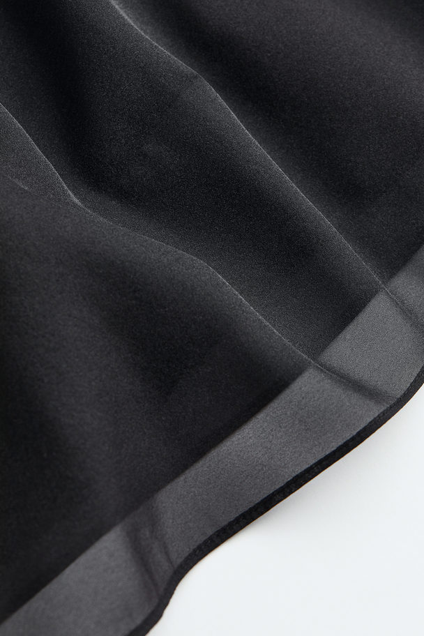 H&M Rhinestone-embellished Dress Black