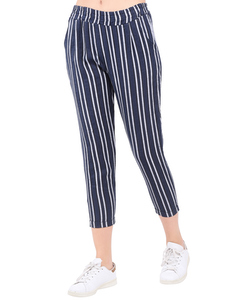 Stripped Slim Fit Cropped Pant With Pockets And Elastic Waistband