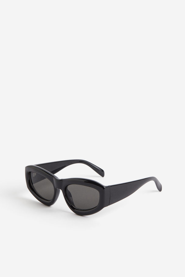H&M Kattformade Solglasögon Svart