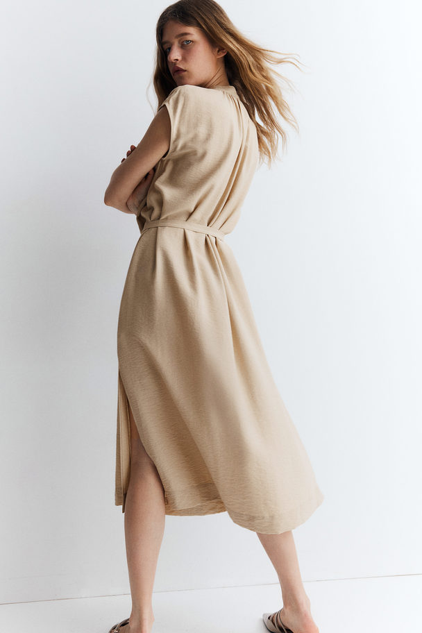 H&M Belted Dress Beige