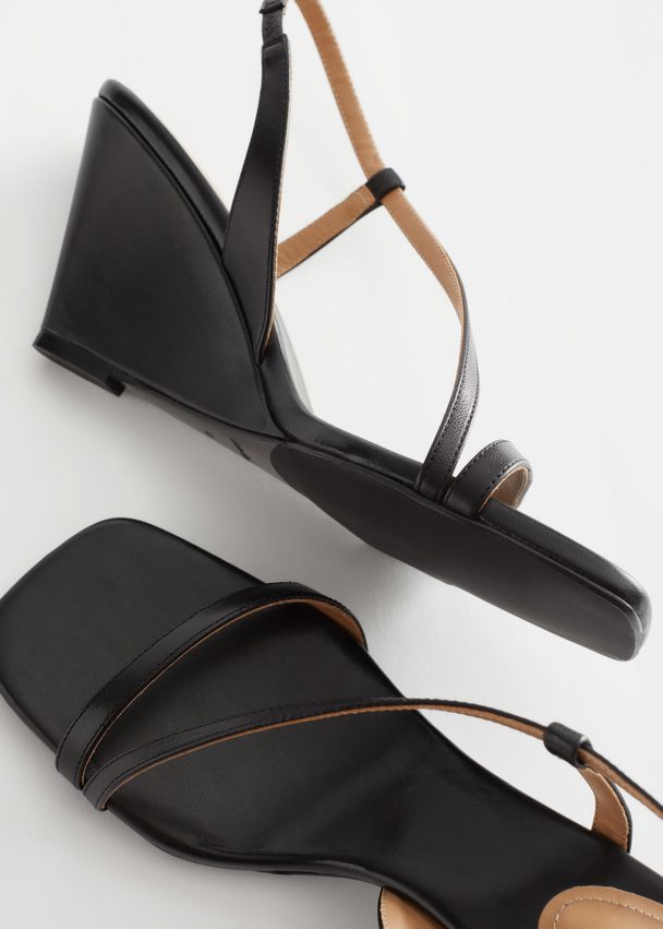 & Other Stories Strappy Heeled Leather Wedge Sandals Black