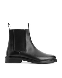 Leather Chelsea Boots Black