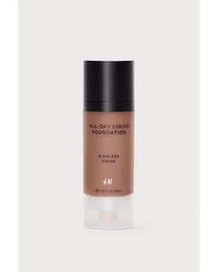 All-Day Flüssige Foundation Fudge