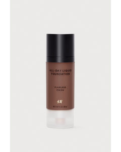 All-Day Flüssige Foundation Carob