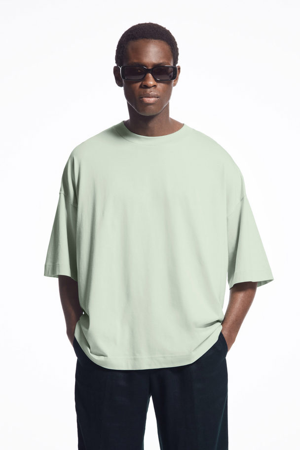 COS Amplified Extra-wide T-shirt Green