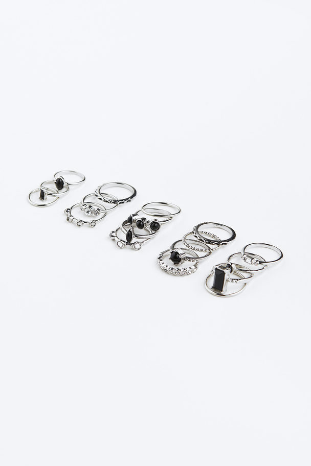 H&M Set Van 18 Ringen Zilverkleurig/zwart