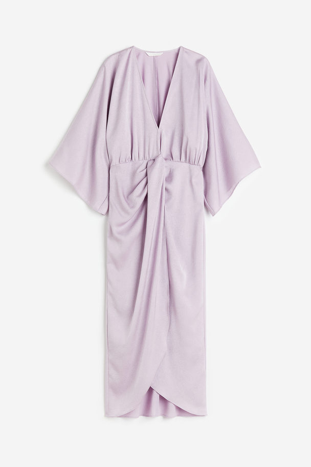 H&M Kleid mit V-Ausschnitt Flieder
