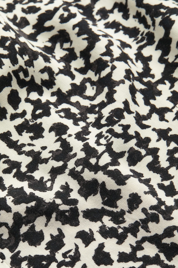H&M Kort Pull On-bukse Cream/sort Mønstret