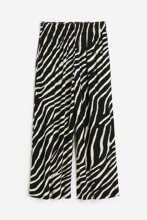 H&M Cropped Pull-on Trousers Black/zebra Print