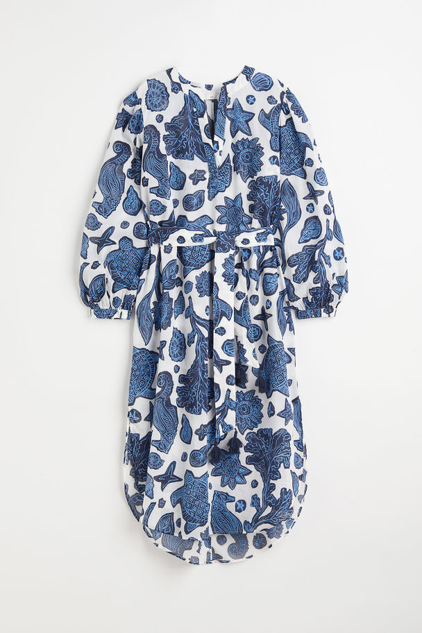 H&M Kleid mit Bindegürtel Weiß/Blau gemustert