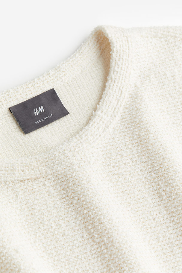H&M Langarmshirt mit Struktur in Relaxed Fit Cremefarben