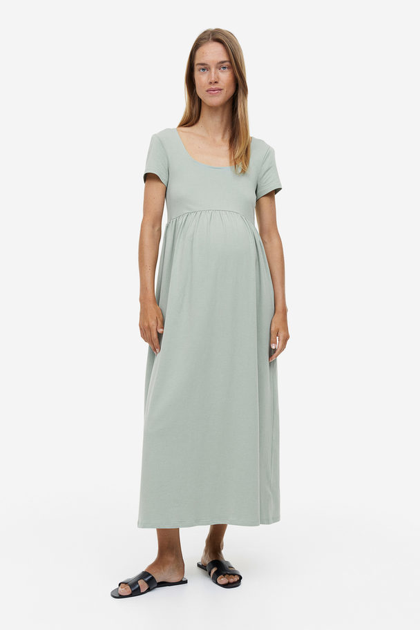 H&M MAMA Jerseykleid mit eckigem Ausschnitt Helles Khakigrün