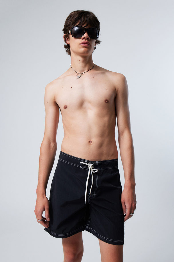 Weekday Boardshorts Schwarz