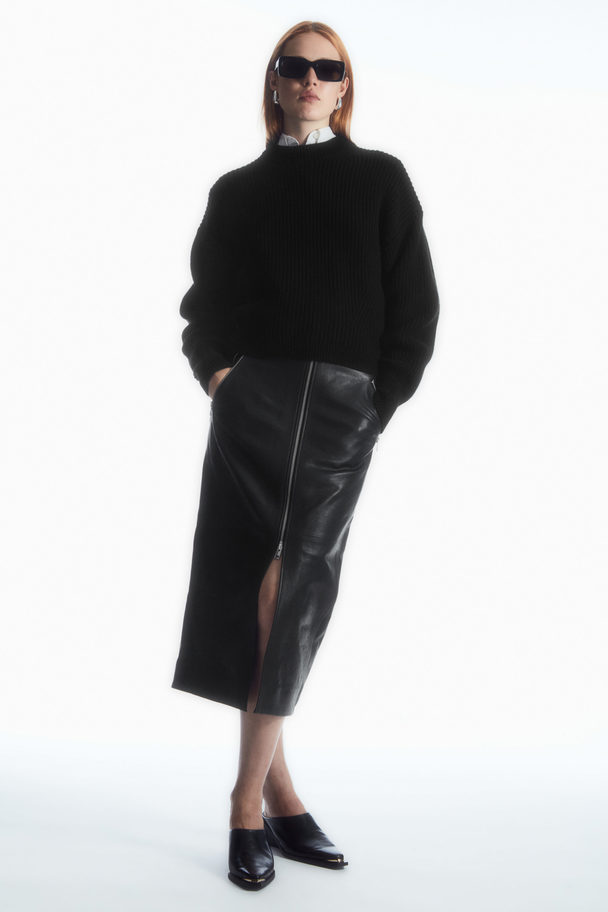 COS Ribbed Cashmere-blend Jumper Black