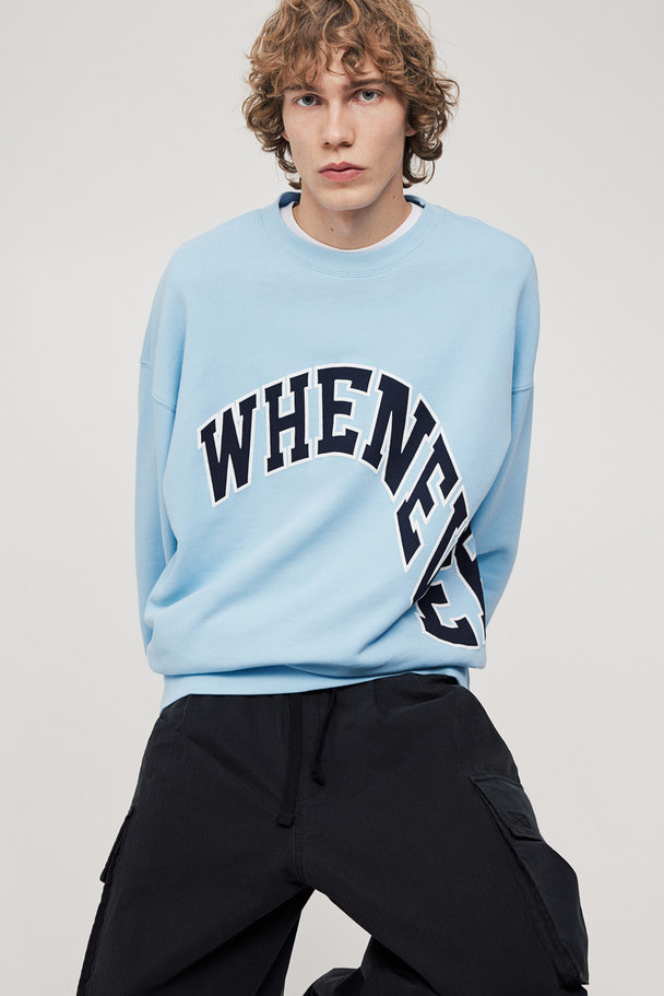 H&M Relaxed Fit Printed Sweatshirt Light Blue/whenever