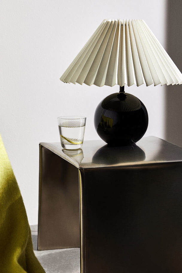 H&M HOME Bolvormige Lampvoet Zwart