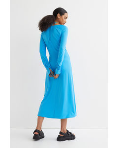 Cut Out-kjole Med Halterneck Azurblå
