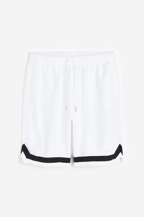 H&M Shorts aus Lyocell Relaxed Fit Weiß