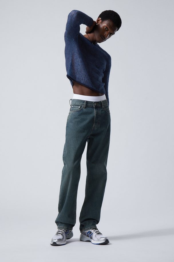 Weekday Gerade Jeans Space mit lockerer Passform Grünstich