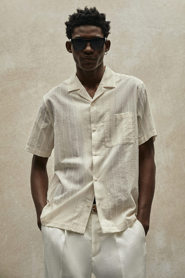 H&M Regular Fit Textured-weave Resort Shirt Cream