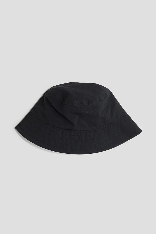 H&M Bucket Hat Black