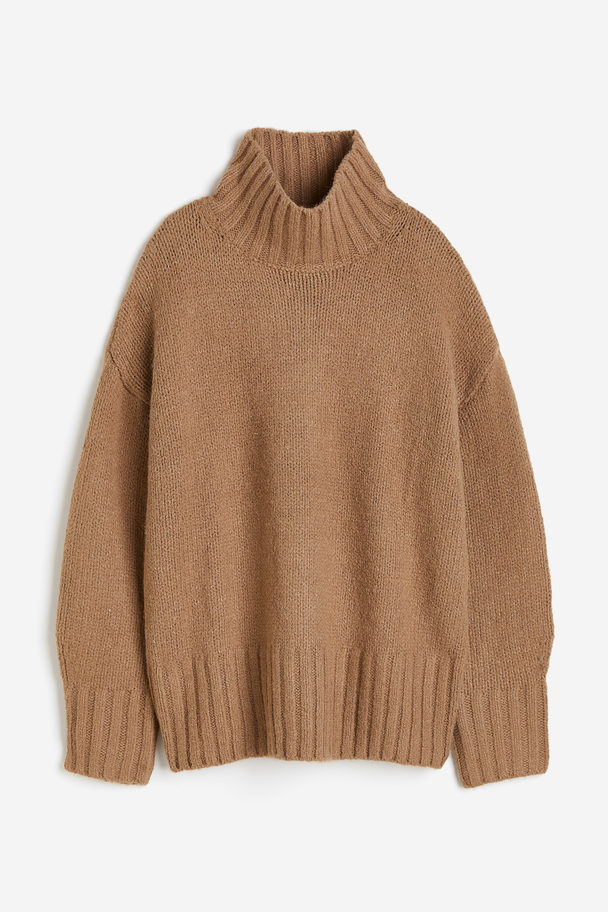 H&M Oversized Pullover mit Turtleneck Dunkelbeige