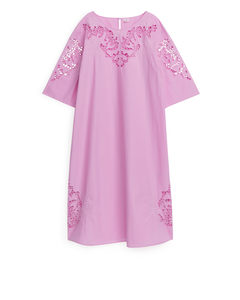 Maxi-jurk Met Borduursel Roze
