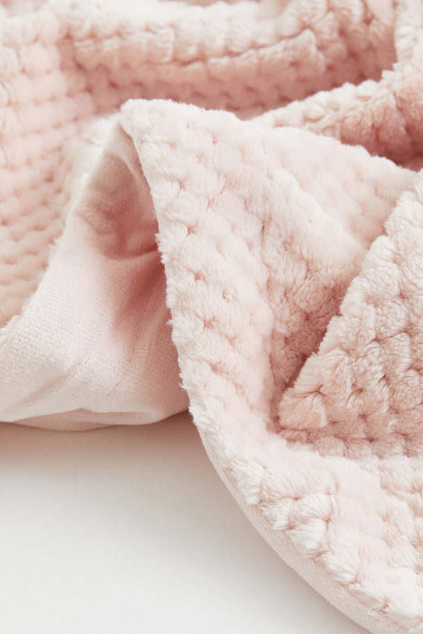 H&M HOME Fleece Blanket Light Pink