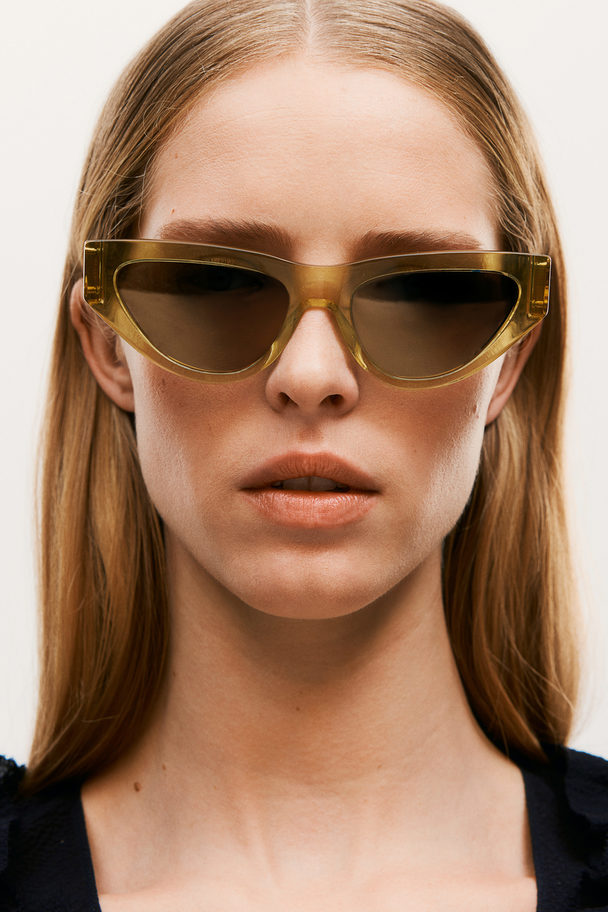 H&M Cat-eye Sunglasses Gold-coloured