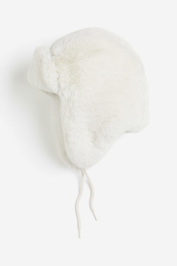 H&M Fluffy Muts Met Oorflappen Roomwit