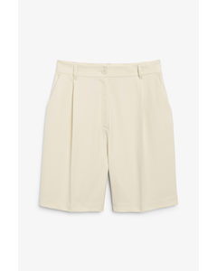 Bermuda Shorts Cream