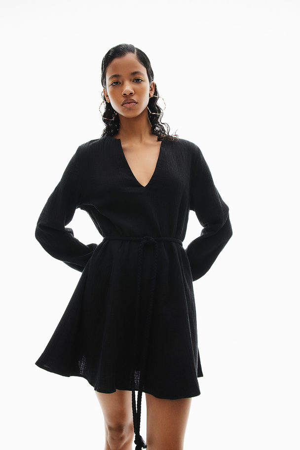 H&M Tie-belt Balloon-sleeved Dress Black