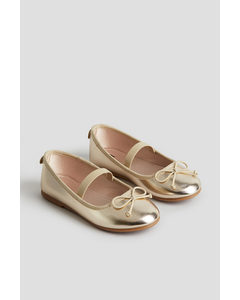 Ballerinas Goldfarben