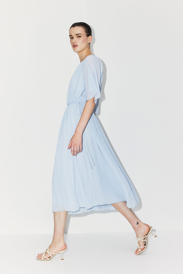 H&M Mama Pleated Nursing Dress Light Blue