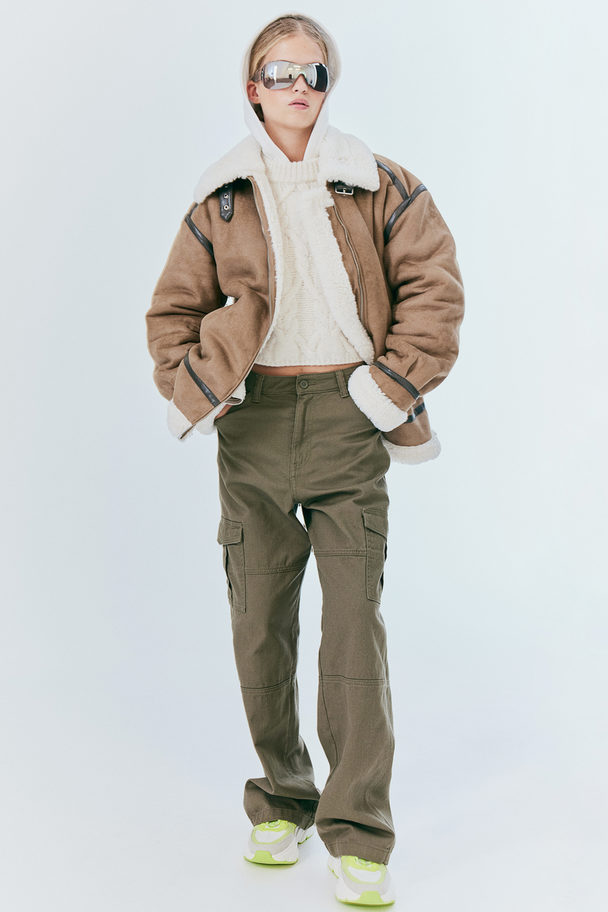 H&M Oversized Jacke mit Teddyfleece Dunkelbeige