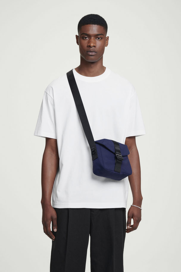 COS Grid Crossbody Bag - Ripstop Dark Blue