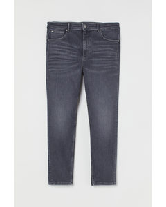H&amp;M+ Shaping High Ankle Jeans Dunkelgrau